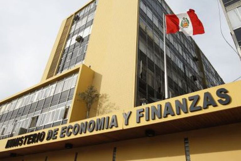 Gobierno flexibiliza postura y autoriza endeudamiento a la Municipalidad de Lima