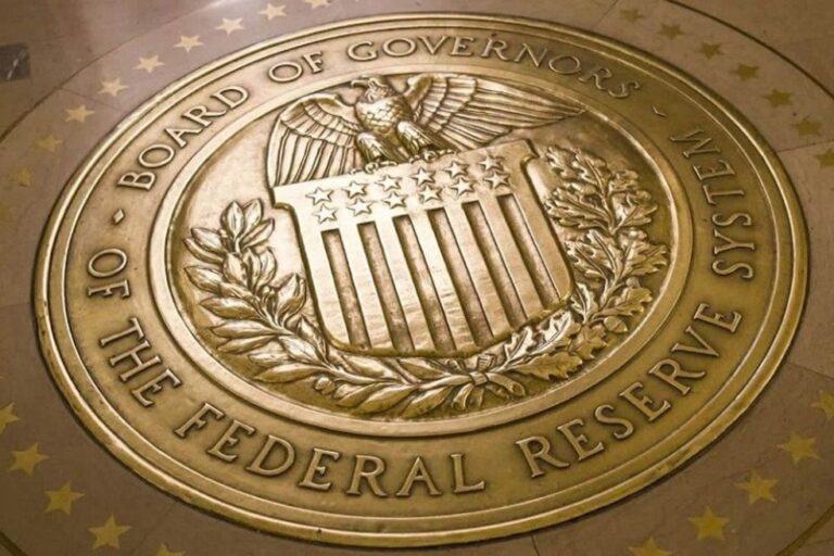 Reserva Federal quiere «muchos meses» de inflación positiva antes del recorte