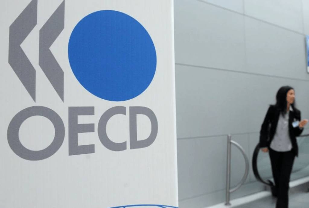 Gobierno prepara nueva ley de zonas económicas especiales, alineada a OCDE