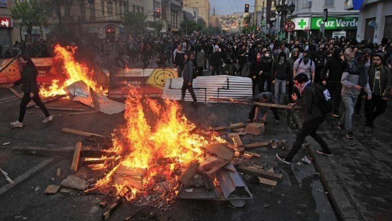 Colapso social en Chile: ¿Qué podemos aprender?