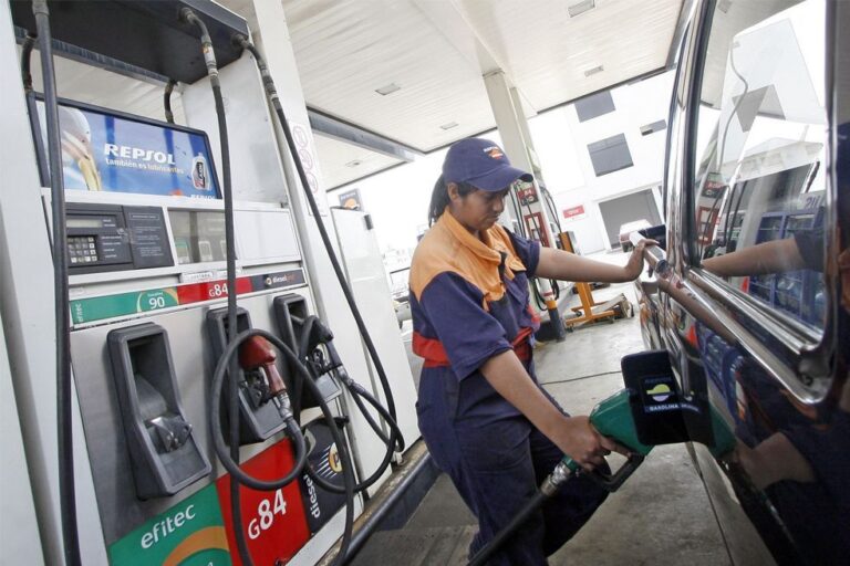Gobierno dispone criterios técnicos y de despacho para los dos tipos de gasolina