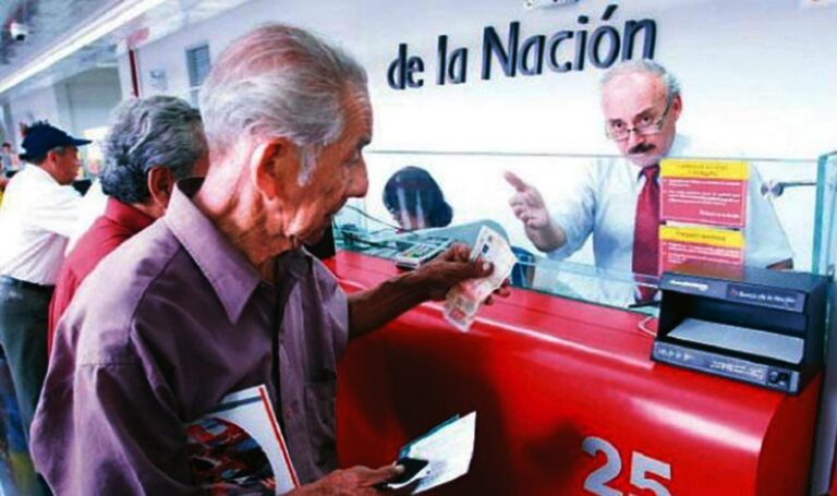 La Economía Plateada