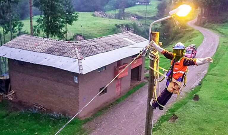 Activación de alerta por La Niña costera: riesgos para la generación eléctrica y el agro