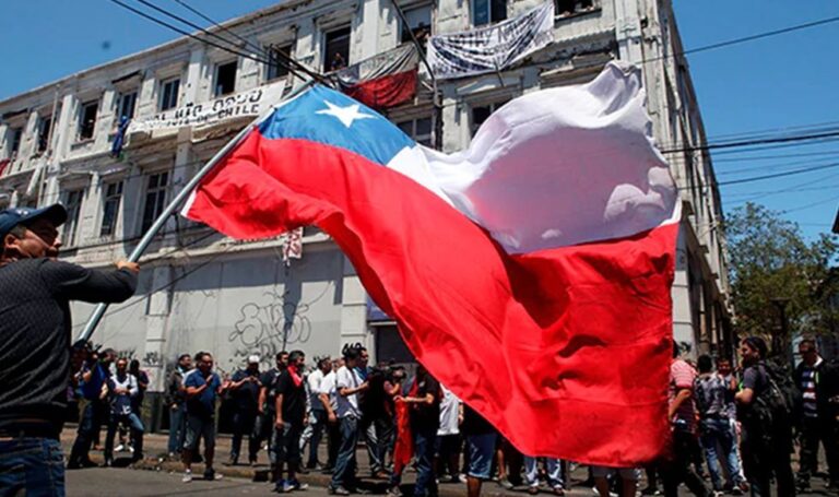 Chile: tasa de desempleo aumentó considerablemente hasta 8,7% en abril