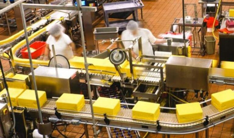 Sector manufacturero se expandió a dos dígitos en julio