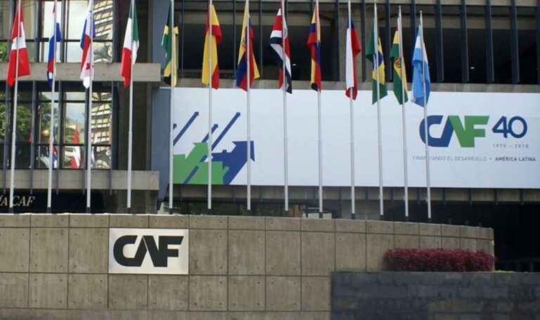 CAF redireccionó US$ 1.600 millones en apoyo de PYMES