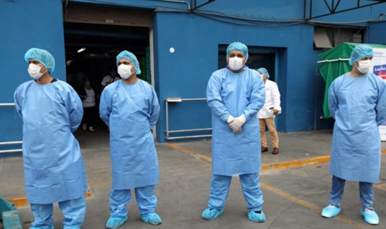 Transfieren S/ 82,3 millones para bono extraordinario al personal del sector Salud