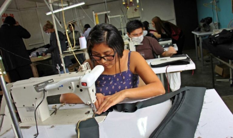 Gobierno refuerza programa Impulso MyPerú para reactivar la economía