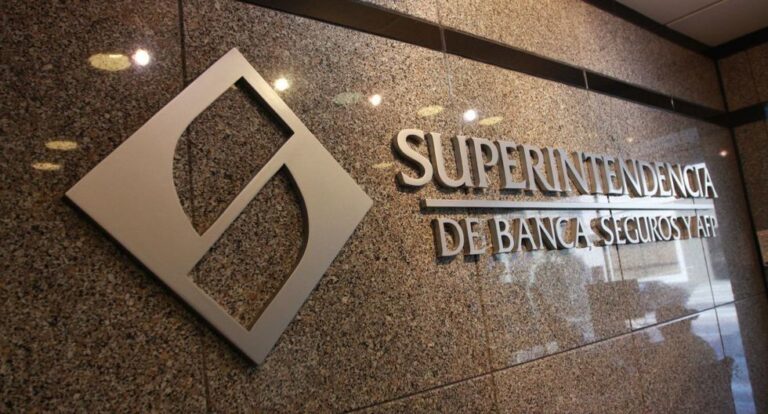 Proponen que centrales de riesgo sean supervisadas por SBS