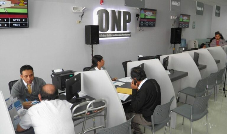 Gobierno otorgará bono extraordinario de S/ 930 a jubilados de la ONP