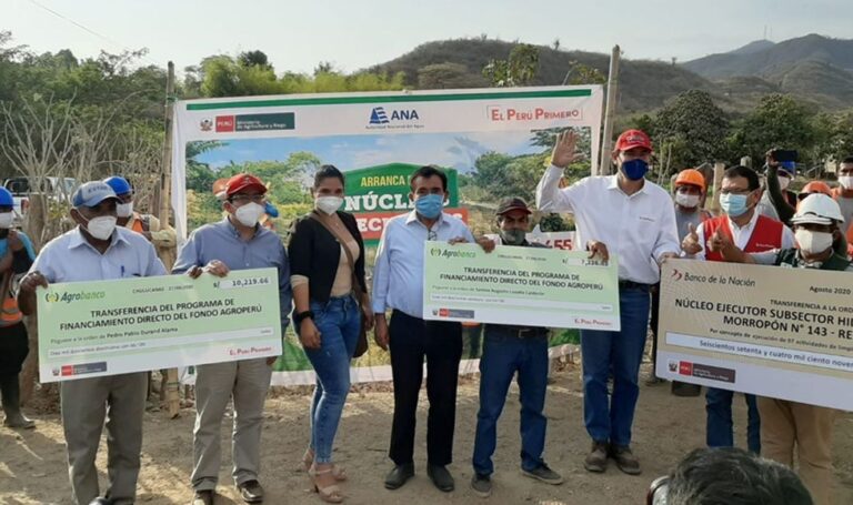Agricultores de Piura recibieron créditos del Fondo Agroperú