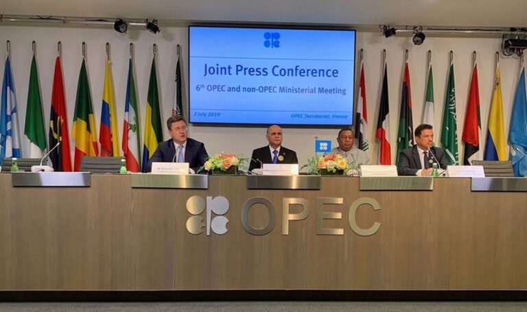 OPEP cumplió en 102% su recorte de oferta y es probable una mayor reducción