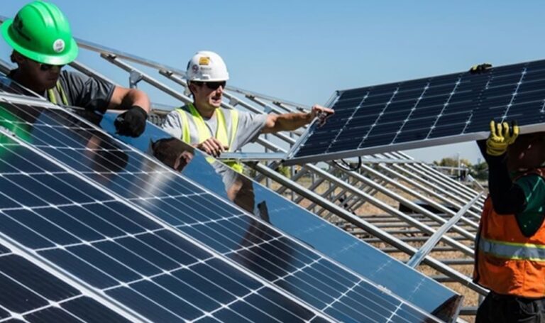 Elaboración del Libro Blanco busca modernizar el sector eléctrico en el Perú