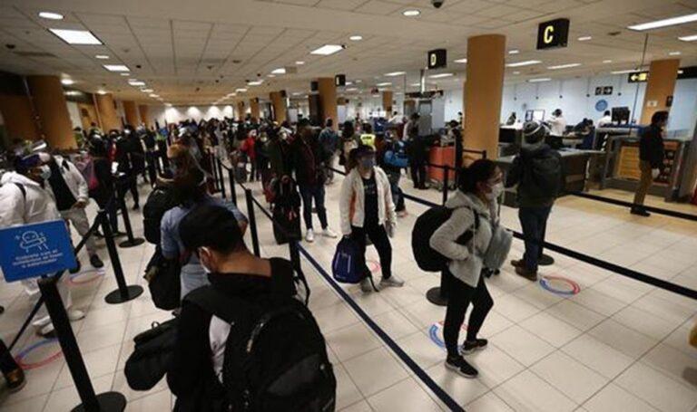 Recuperación progresiva del flujo de pasajeros en aeropuertos del país en 2023