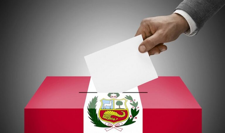 En Defensa de la Libertad y la Democracia