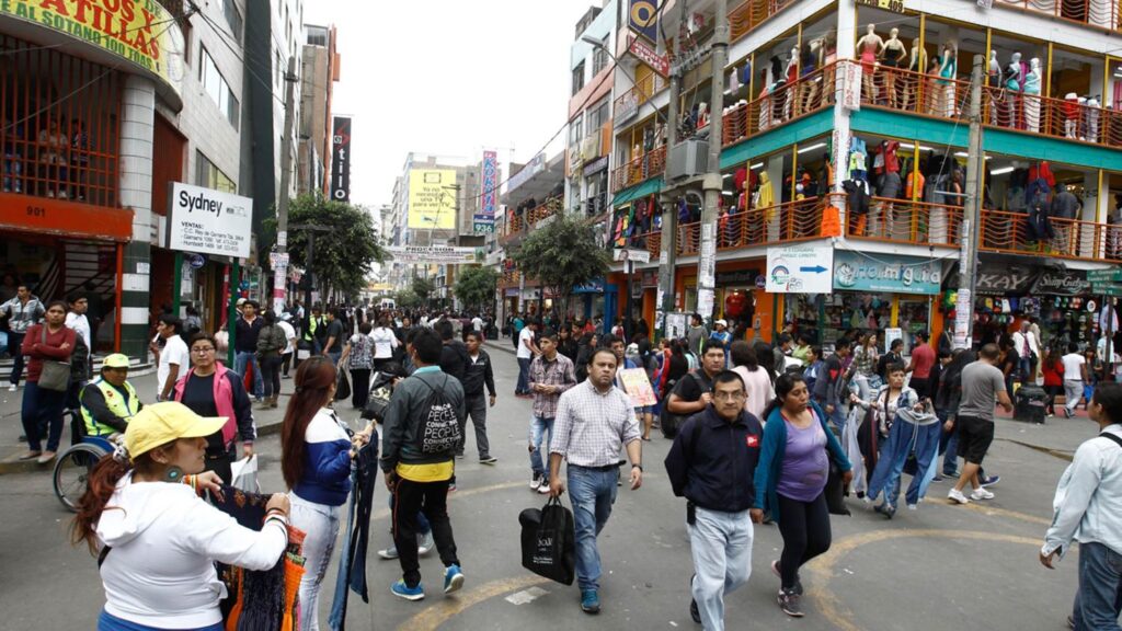 Gamarra prevé facturar S/ 1.700 millones en campaña otoño-invierno
