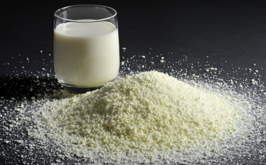 Se prohíbe el uso de la leche en polvo para la elaboración de leche evaporada