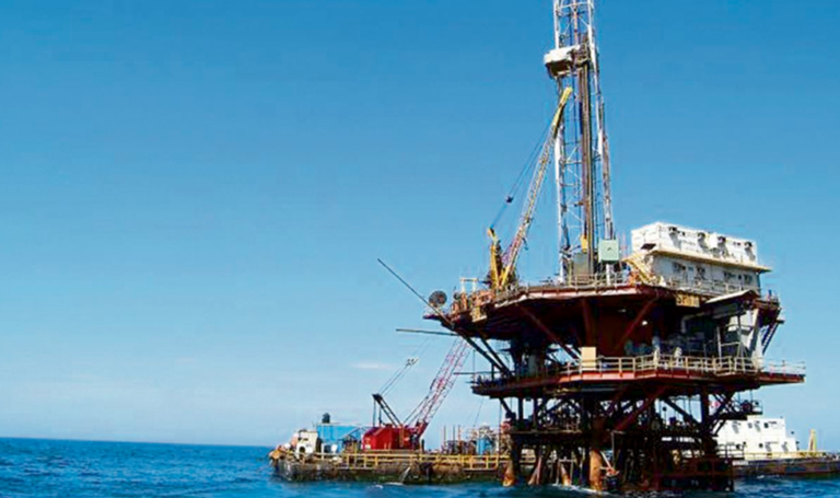 Cotización internacional del petróleo mantiene tendencia al alza