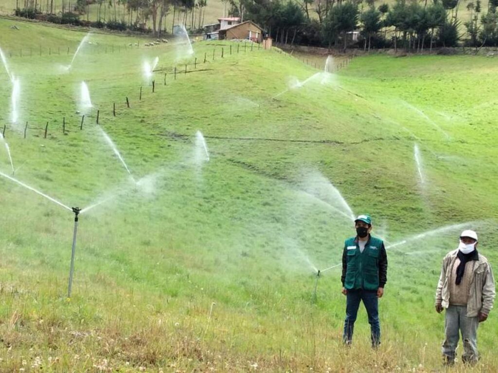 Se anuncia millonaria inversión en 87 proyectos de irrigación