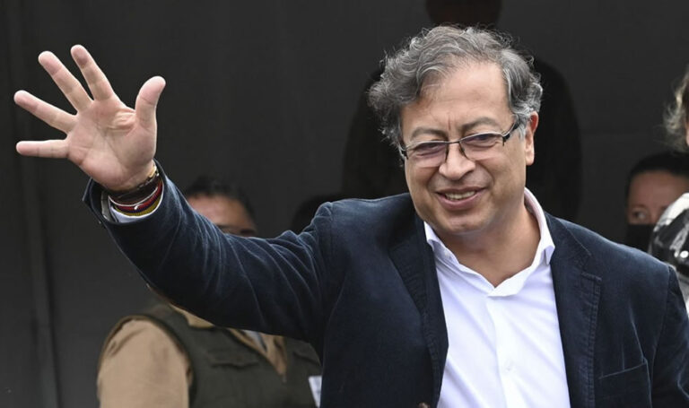 Colombia: su moneda es la más desvalorizada desde inicio de nuevo gobierno