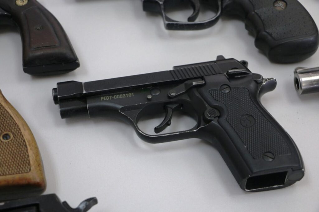 En el Perú existen 2 armas de fuego por cada 100 civiles