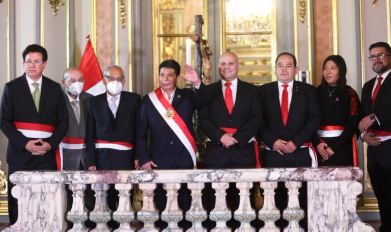 NUEVO GABINETE: DE MAL EN PEOR