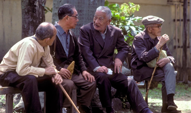 Dónde hay más adultos mayores y que países los tratan mejor