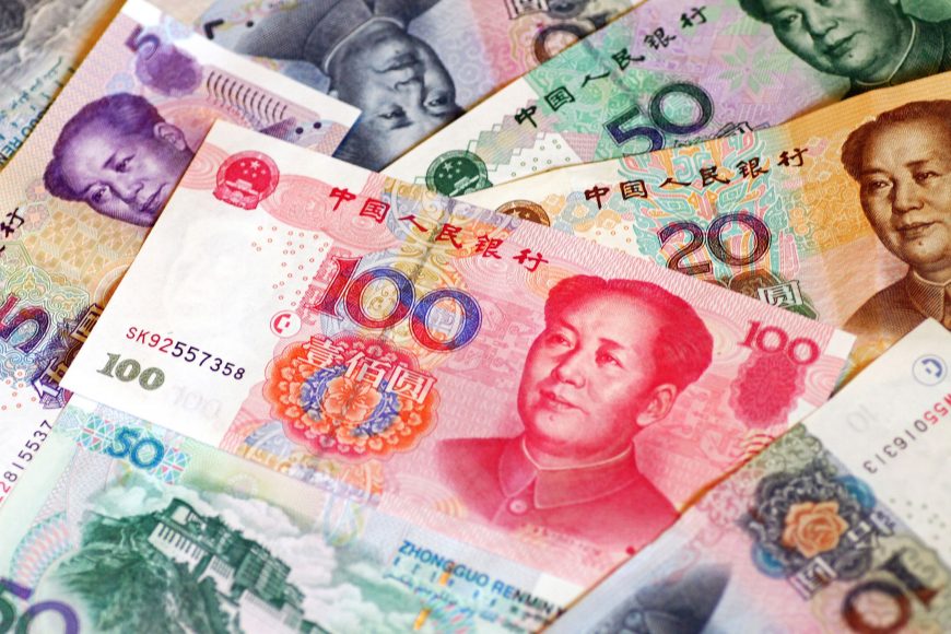 Reservas de divisas de China cayeron en junio