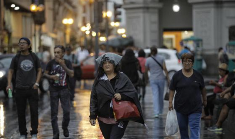 Más de 2 millones de peruanos en riesgo por lluvias intensas debido al FEN