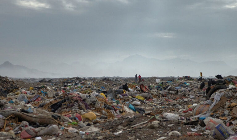 Impacto de los Botaderos en el Medio Ambiente y la Salud
