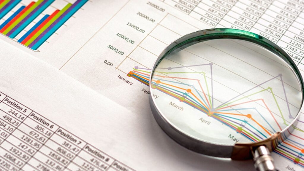 Exceso de regulación excluye financieramente a más peruanos