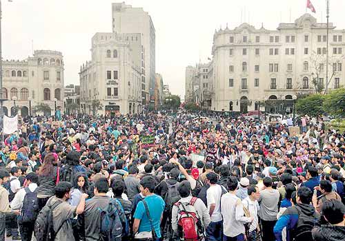 TEMAS QUE DEBEN PREOCUPAR EN LA PESCA PERUANA